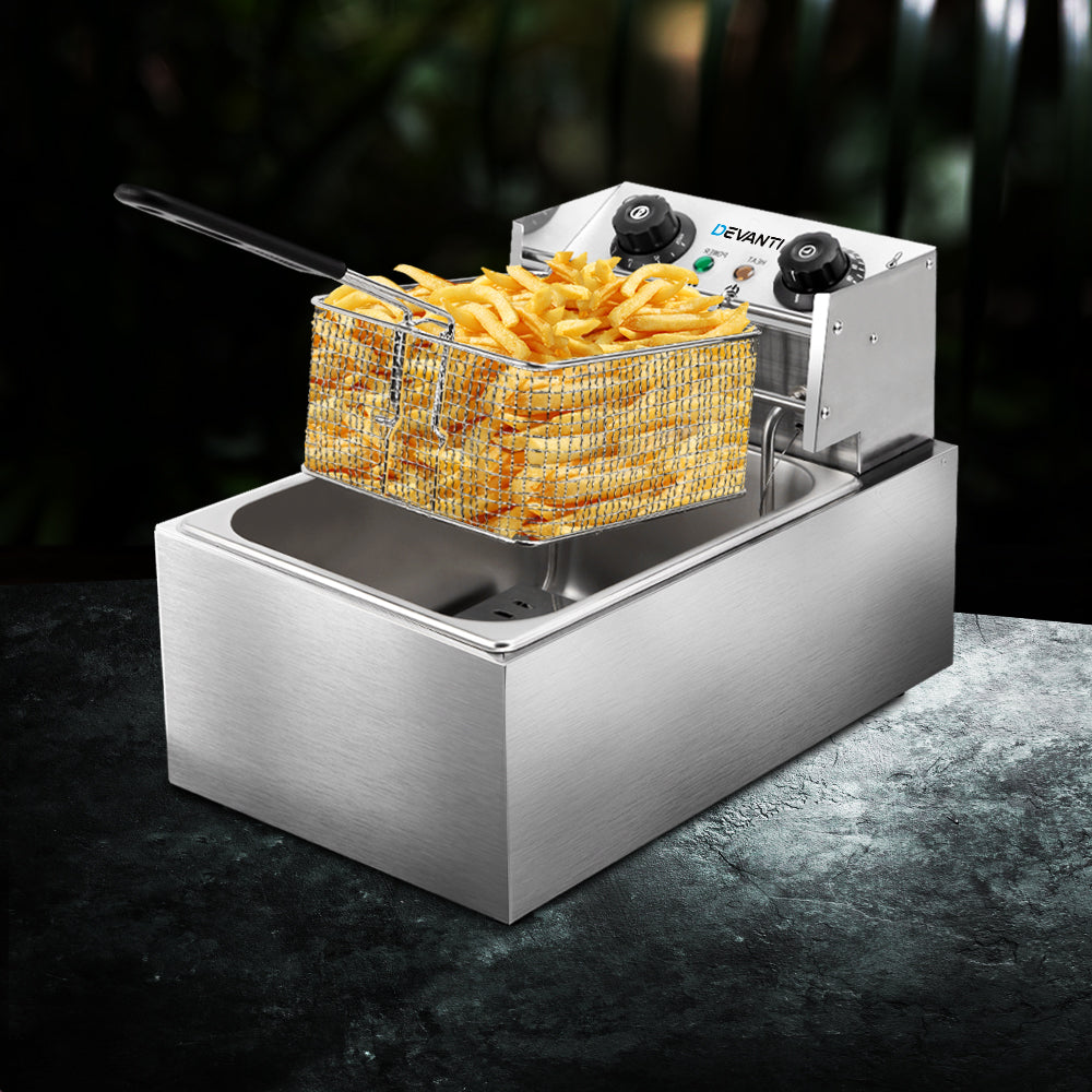 Side angle of Devanti deep fryer showing control knobs